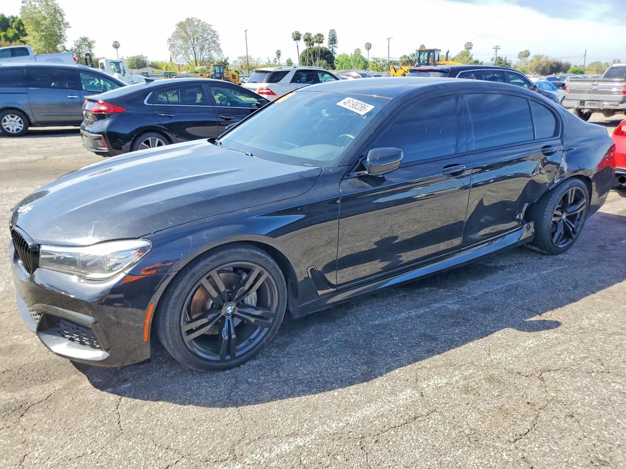 Salvage BMW 7 Series Image