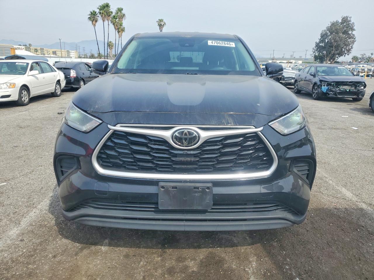 Toyota Highlander L