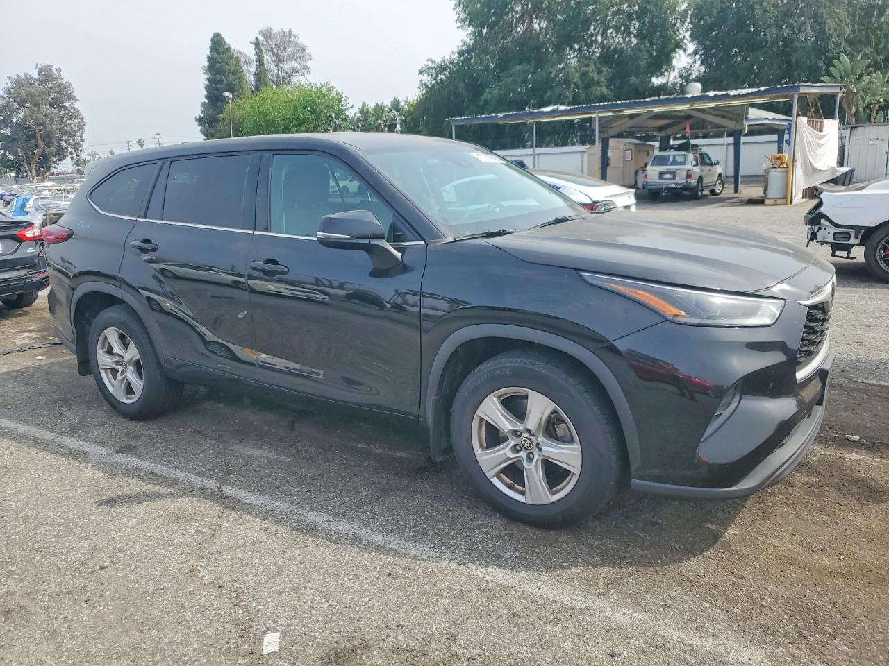 Toyota Highlander L