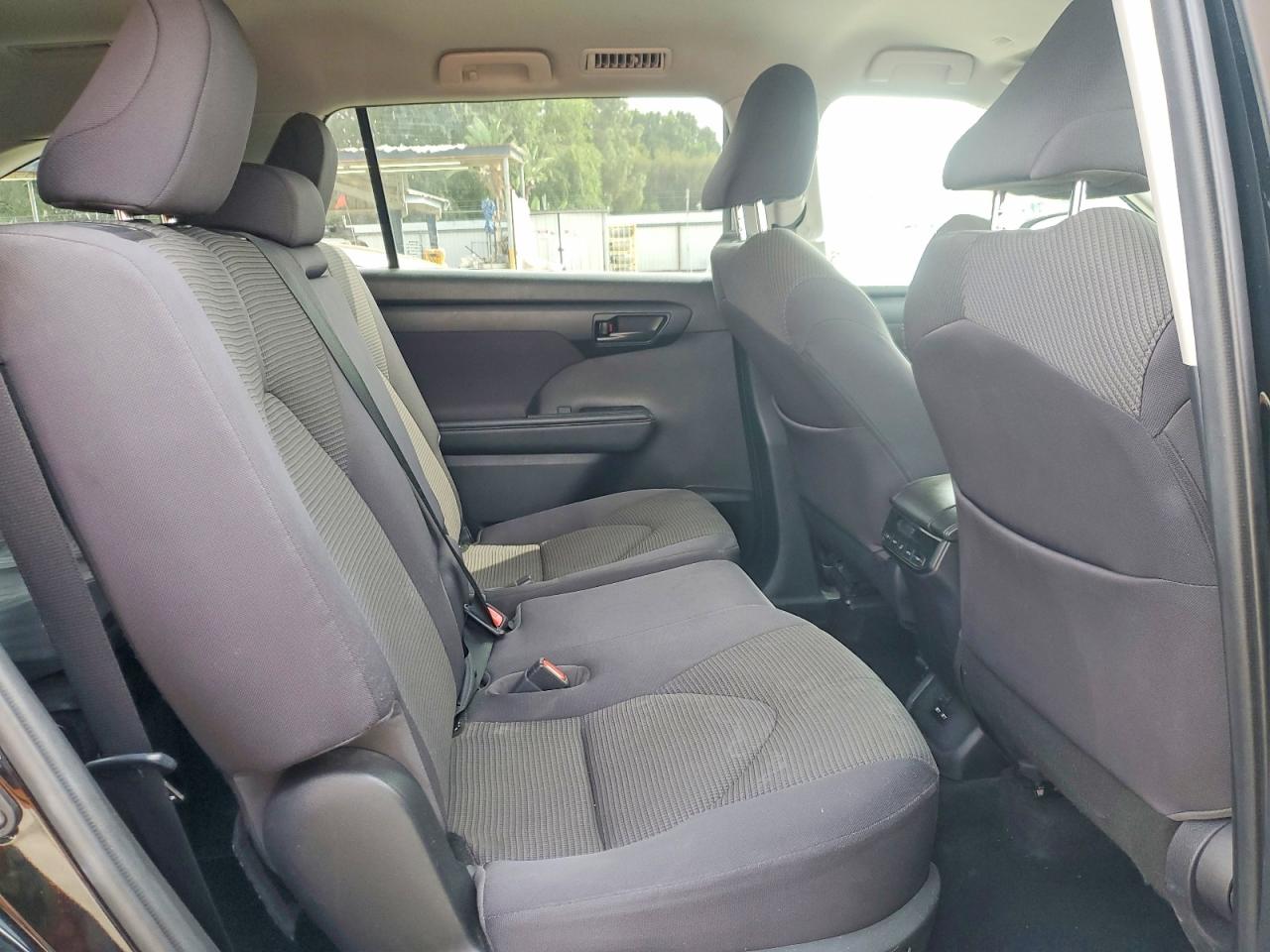 Toyota Highlander L