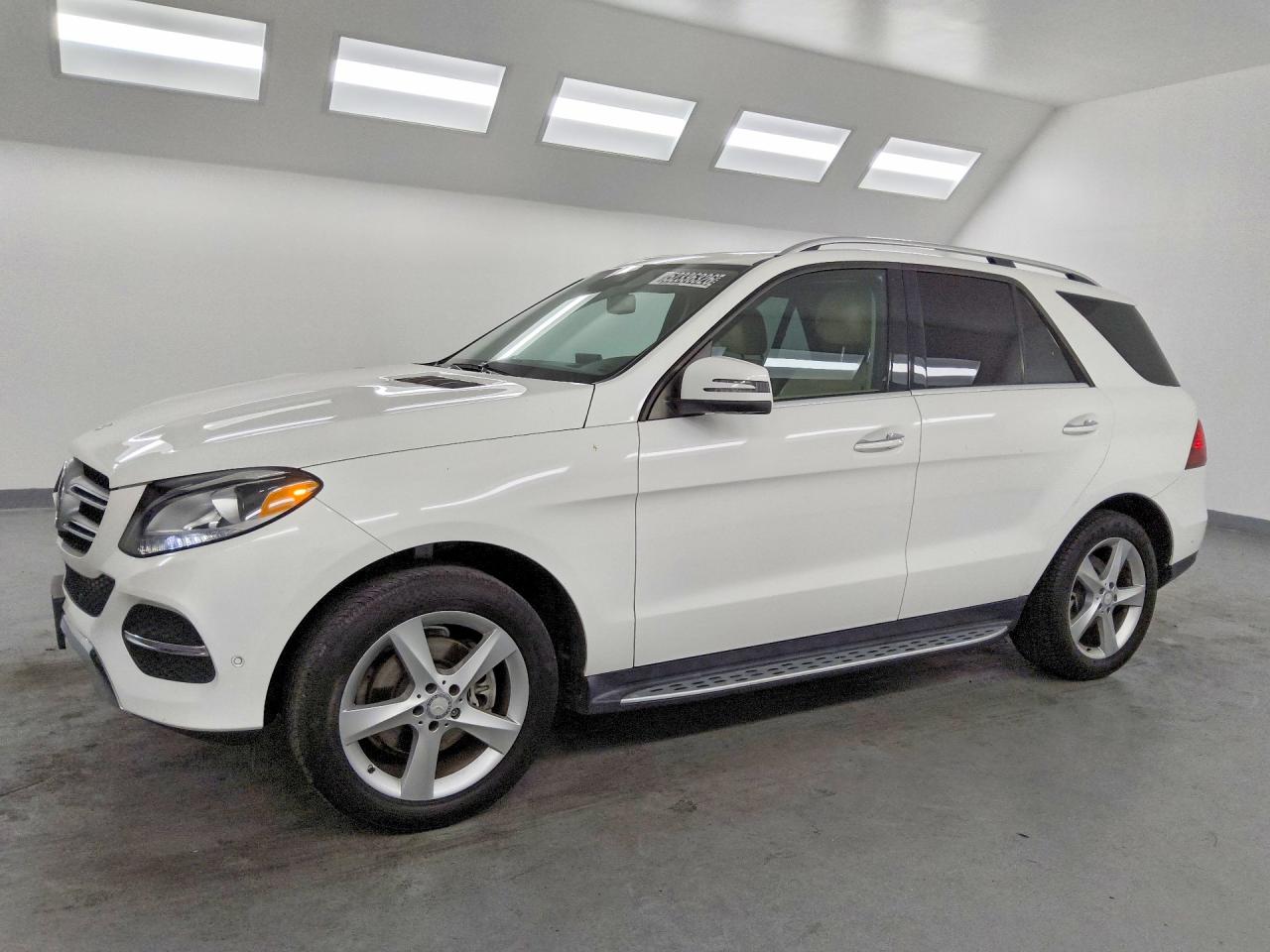 Salvage Mercedes-Benz GLE Image