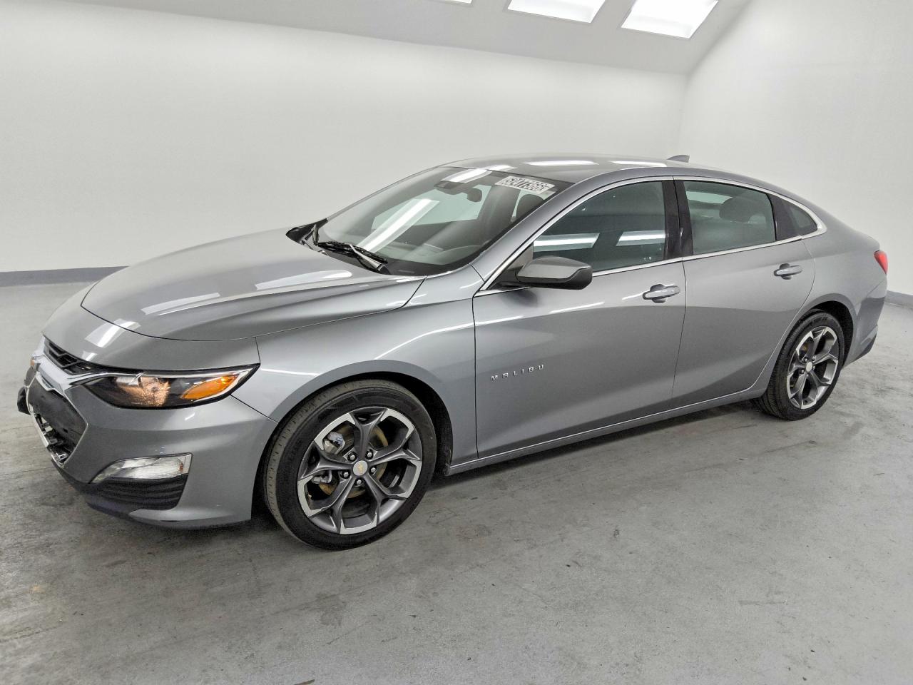 Salvage Chevrolet Malibu Image