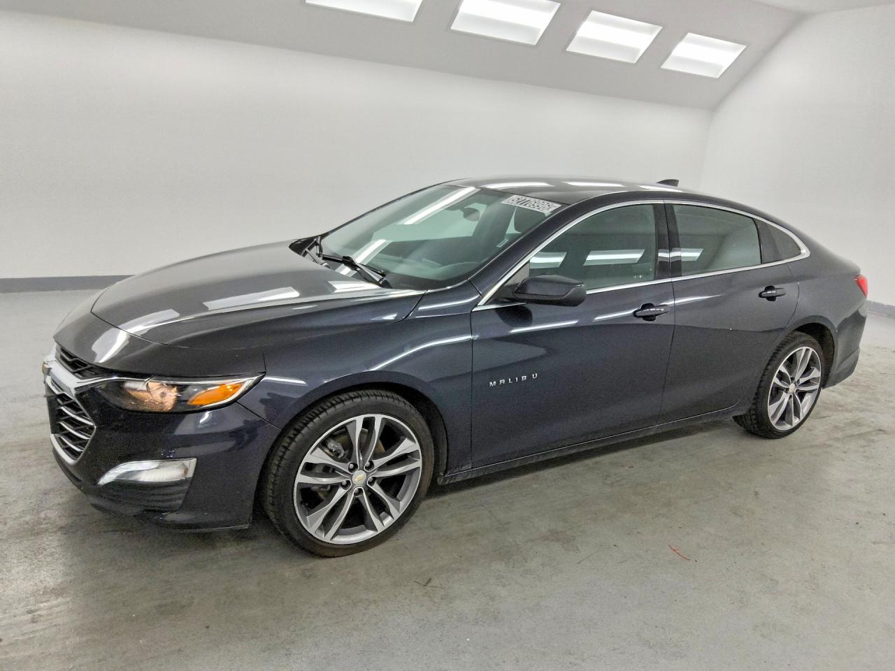 Salvage Chevrolet Malibu Image