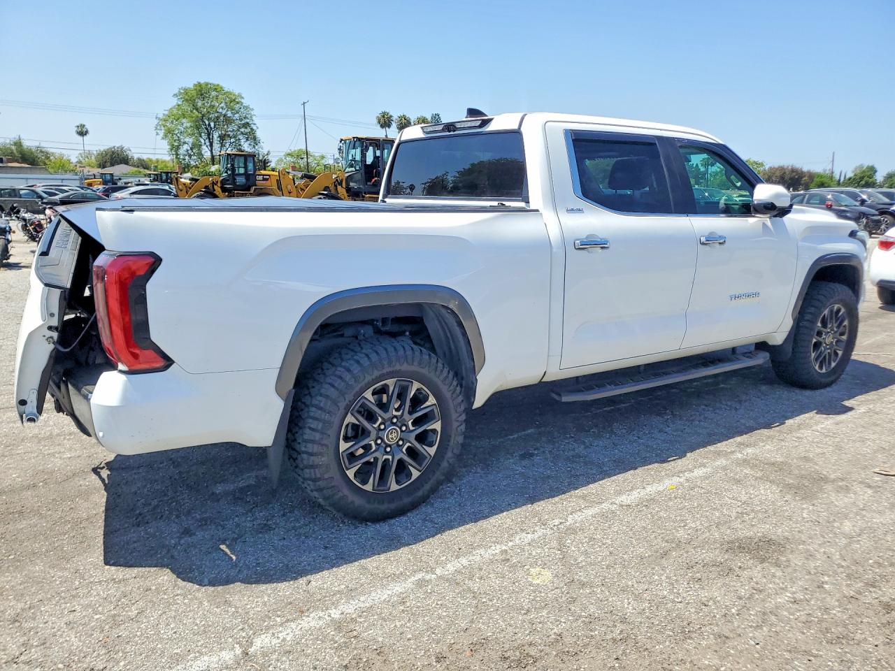 Toyota Tundra Crewmax Limited