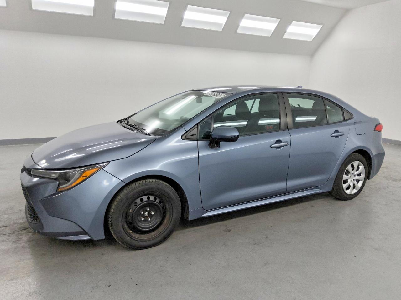 Salvage Toyota Corolla Image