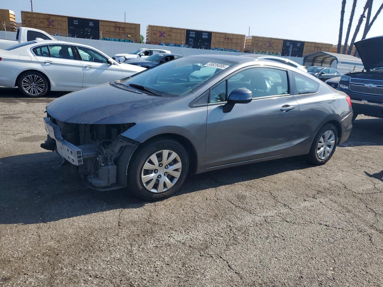 Salvage Honda Civic Image