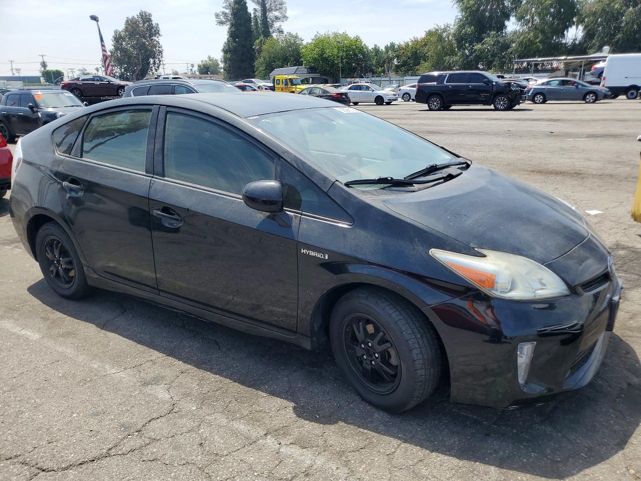 Toyota Prius Three
