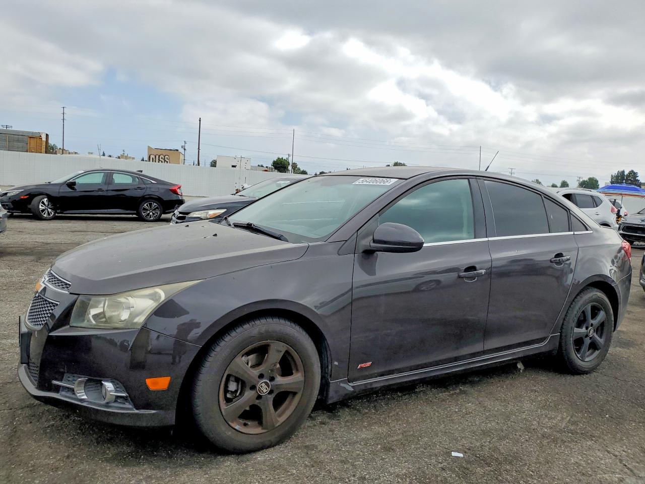 Salvage Chevrolet Cruze Image