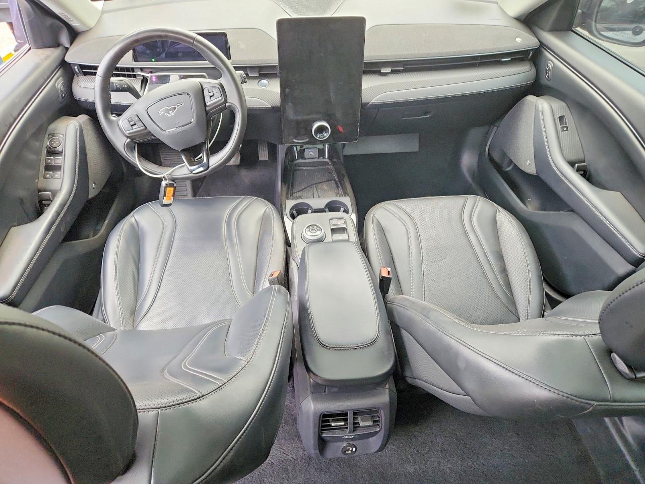 Ford Mustang Premium