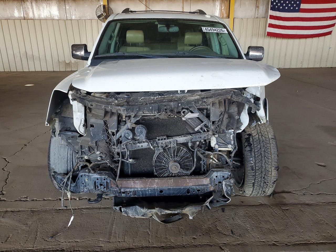 Nissan Armada Platinum
