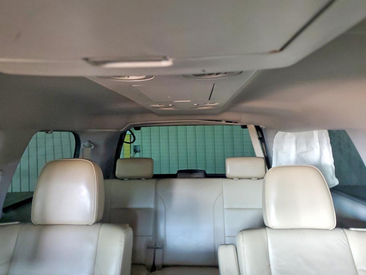 Nissan Armada Platinum