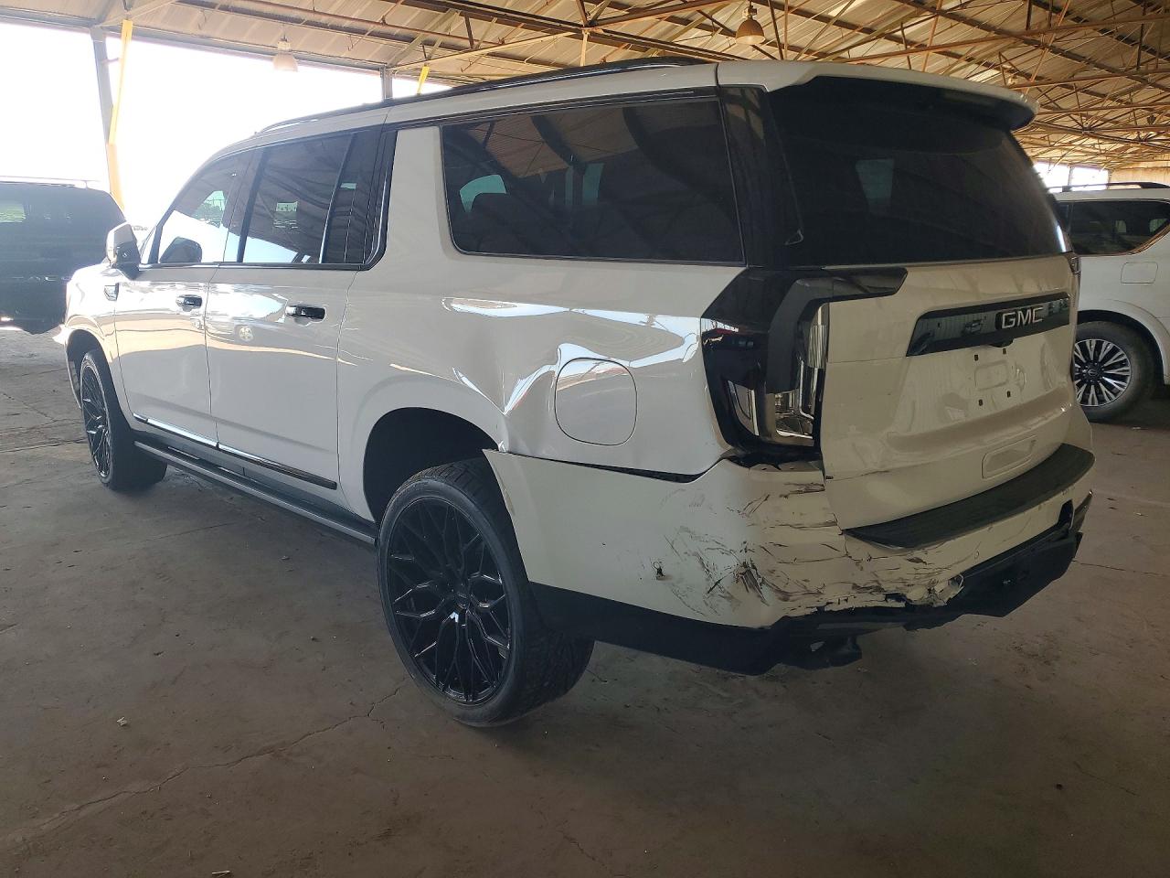 GMC Yukon Denali