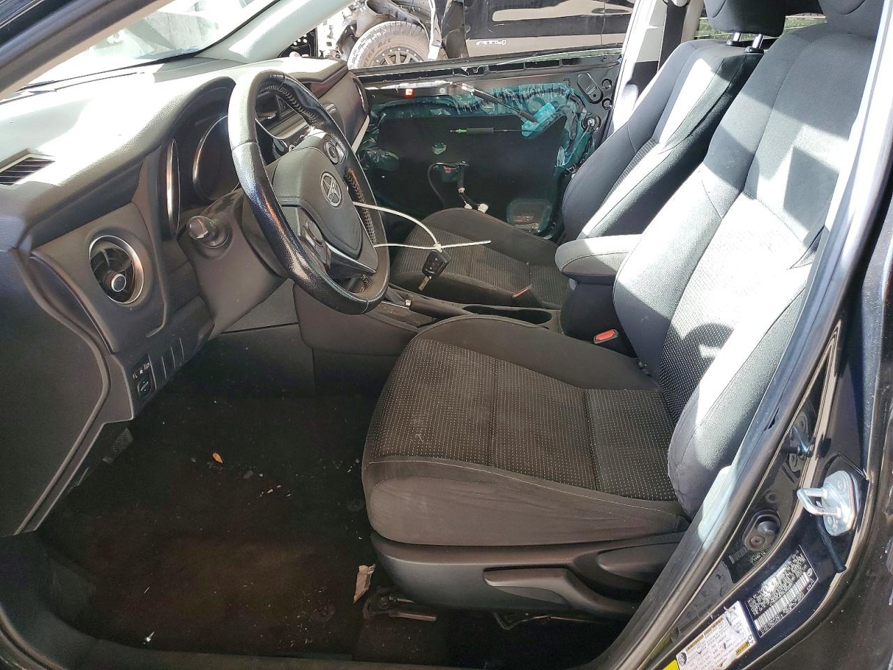 Scion iM Base