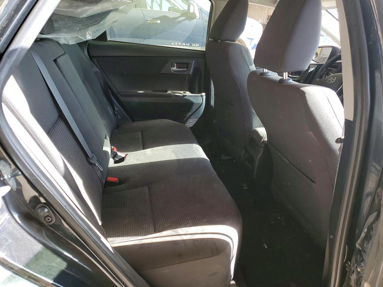 Scion iM Base