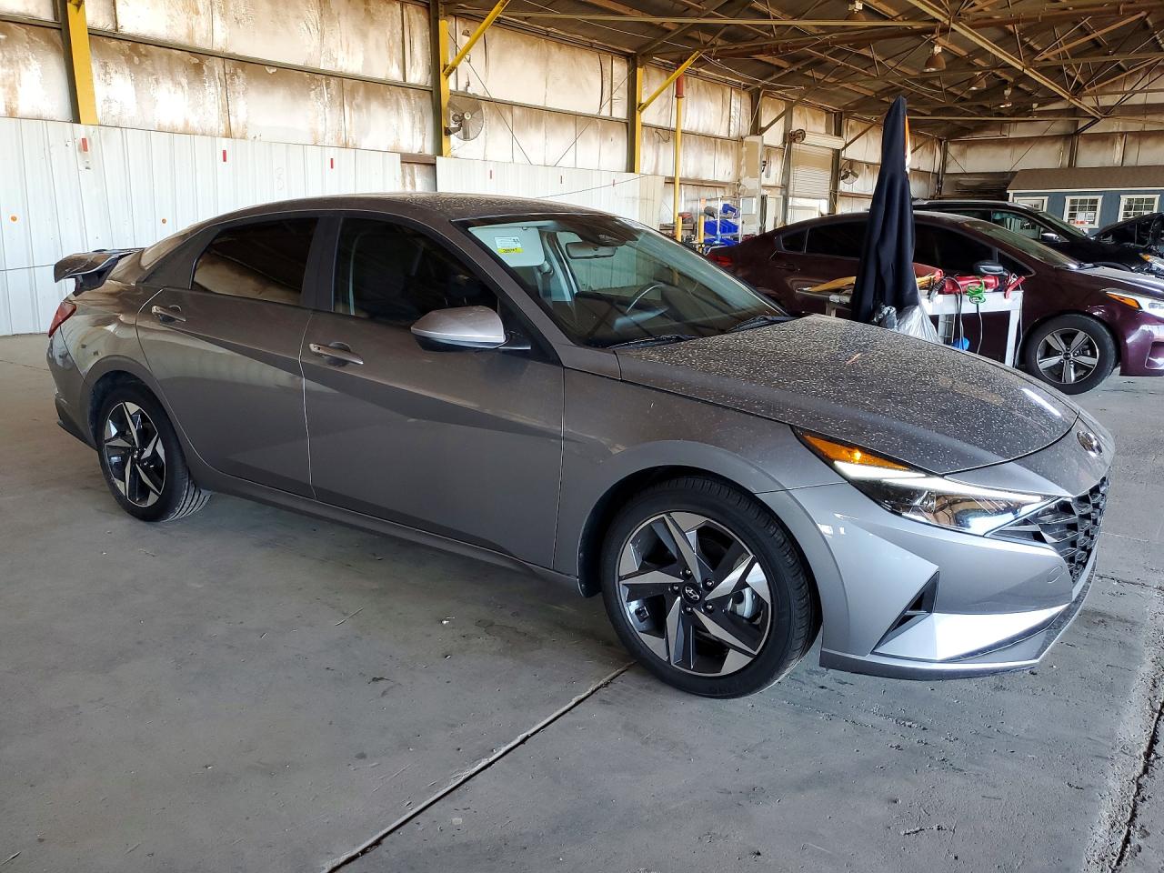Hyundai ELANTRA Sel