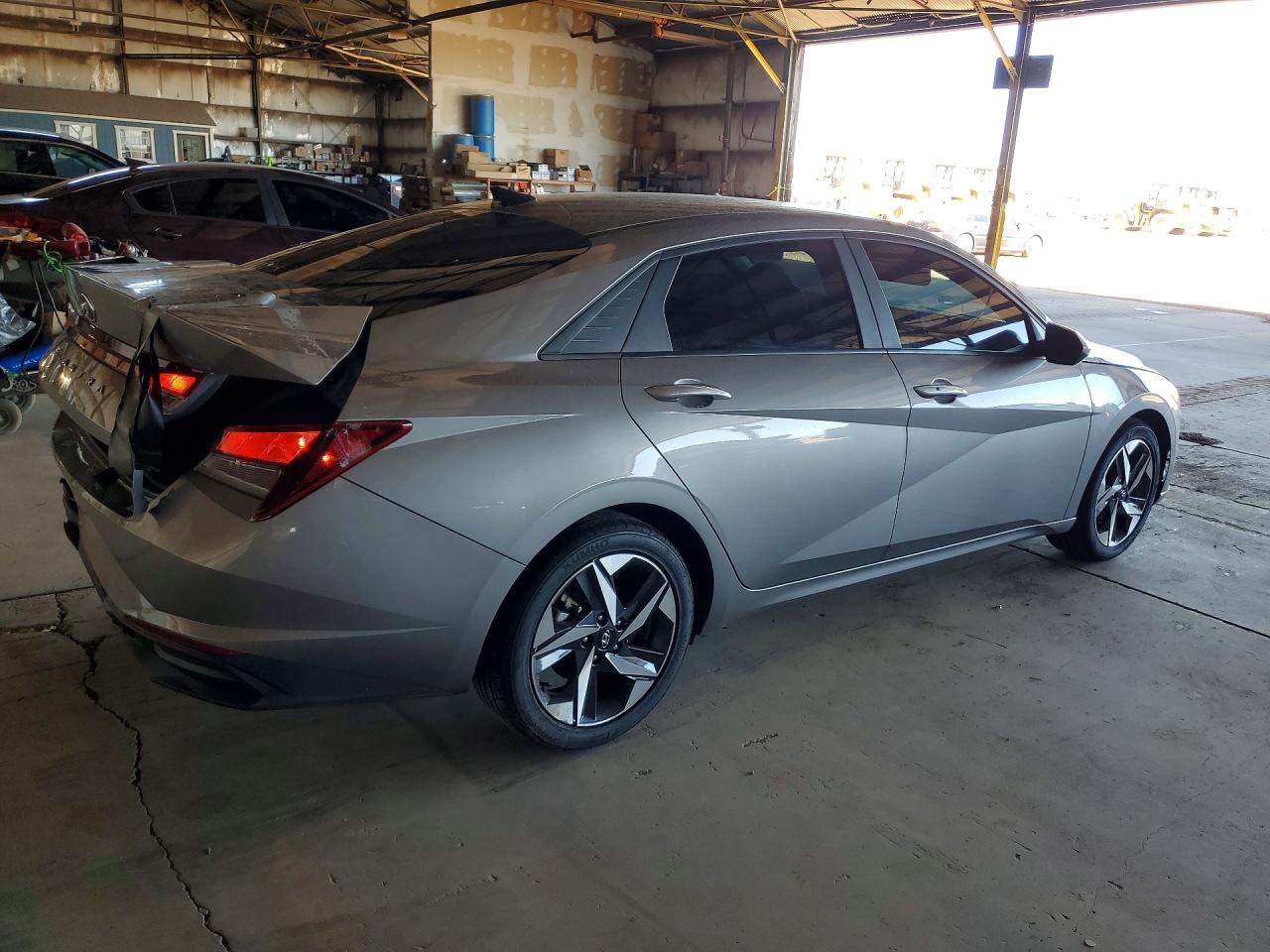 Hyundai ELANTRA Sel