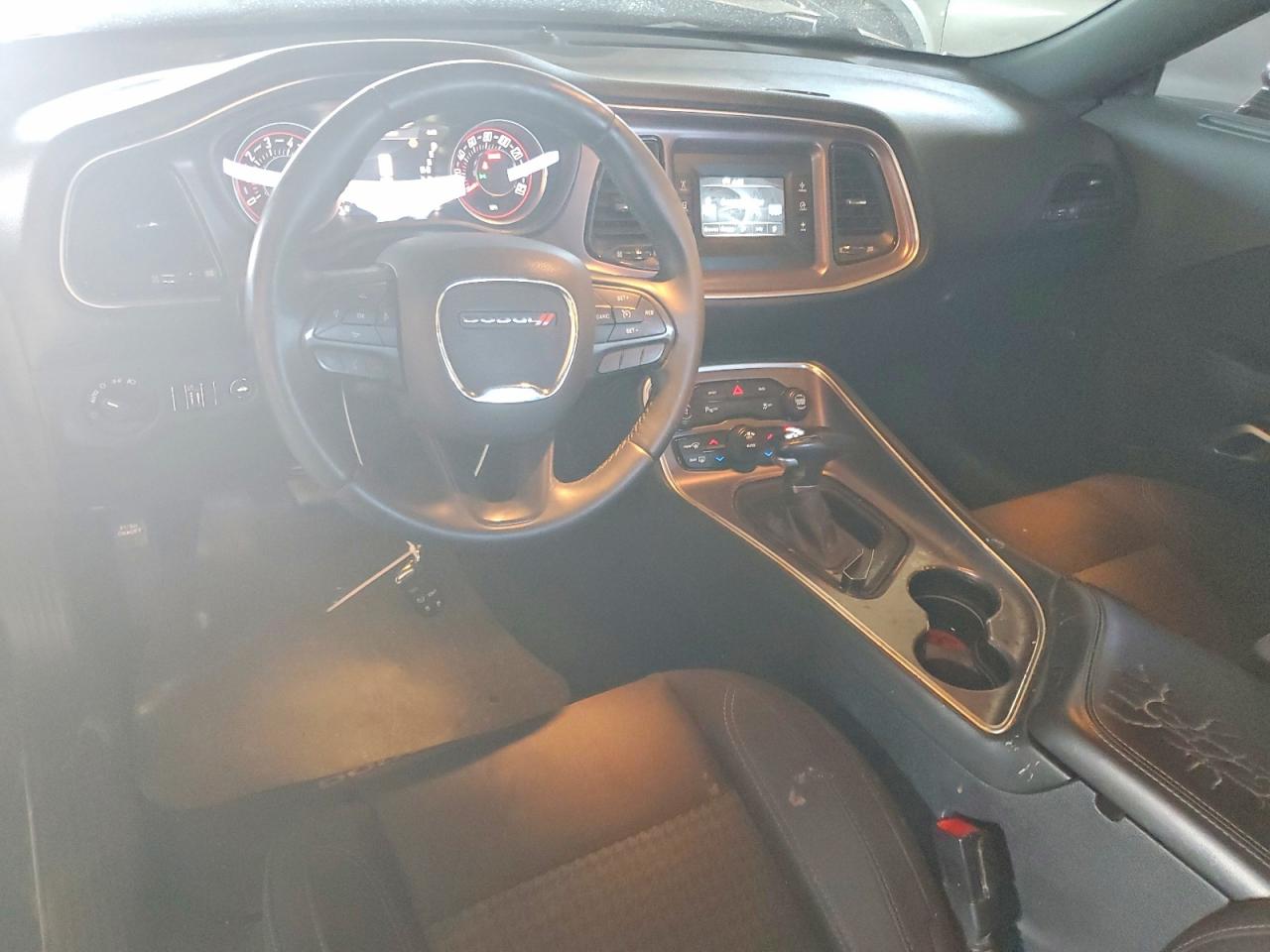 Dodge Challenger Sxt