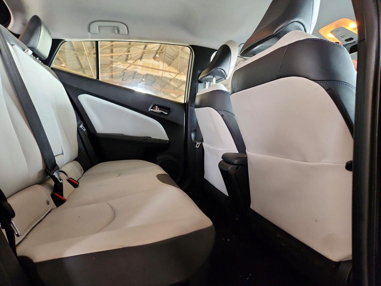 Toyota Prius Four Touring