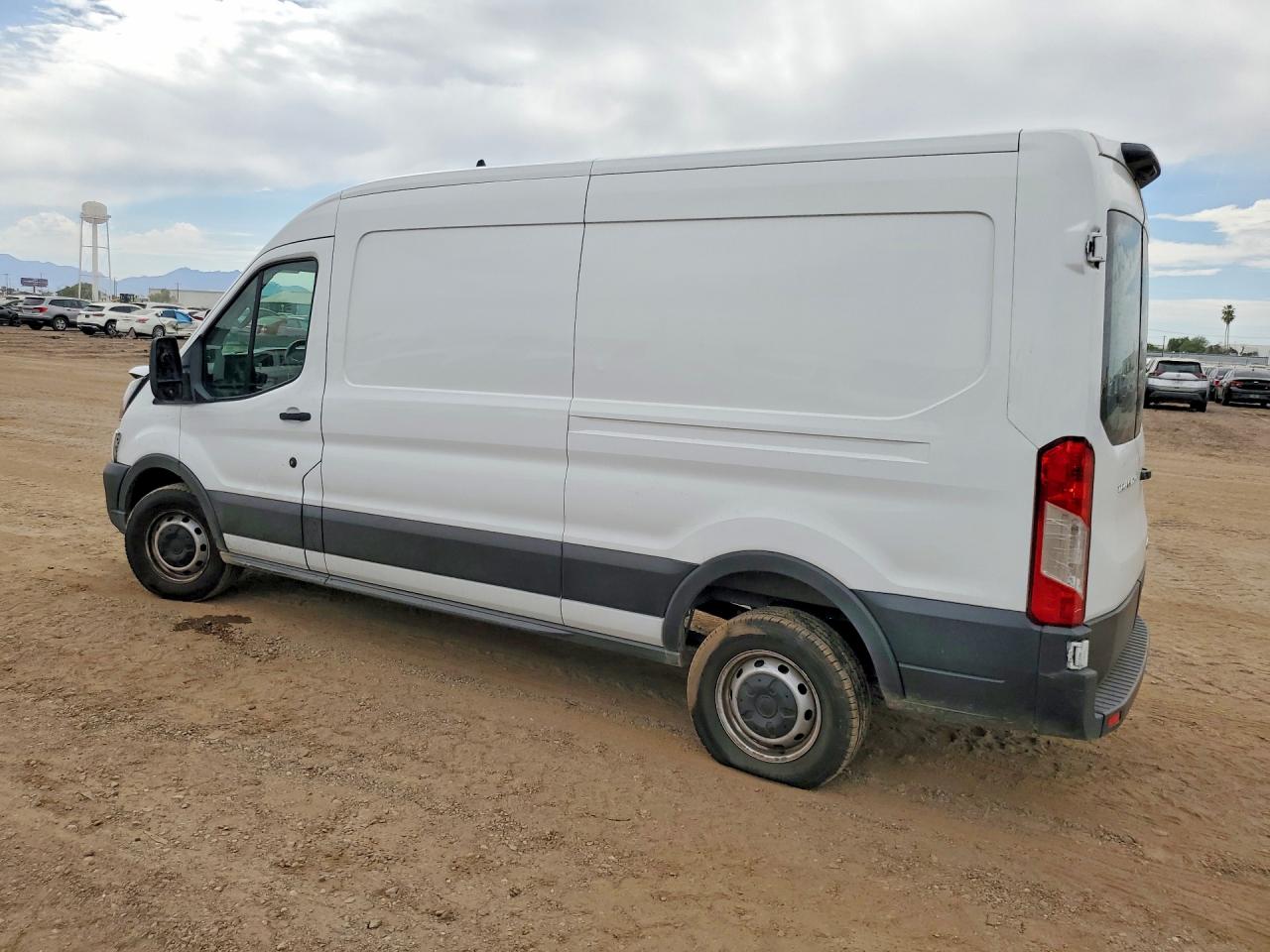 Ford Transit T-250