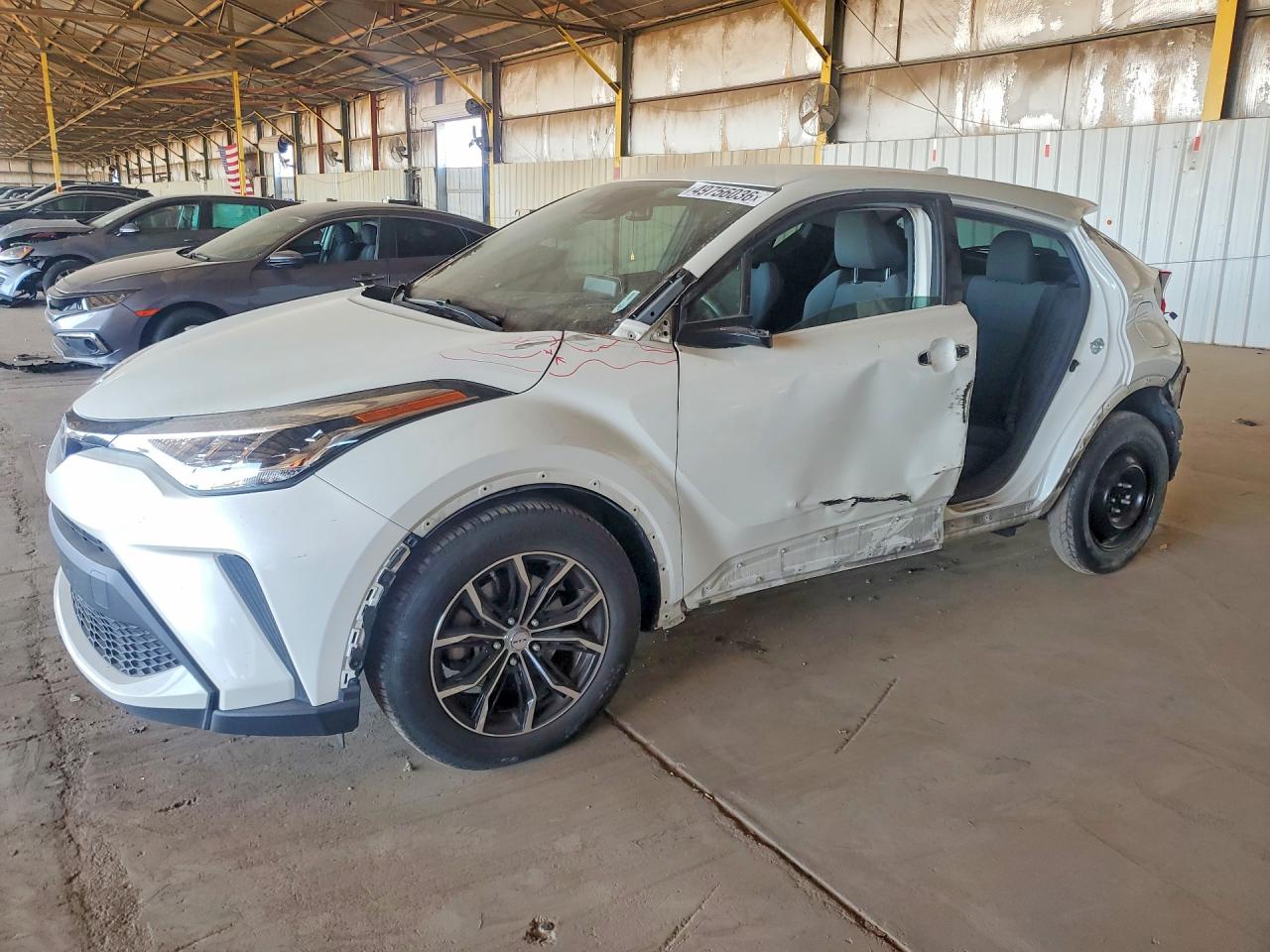 Salvage Toyota C-HR Image