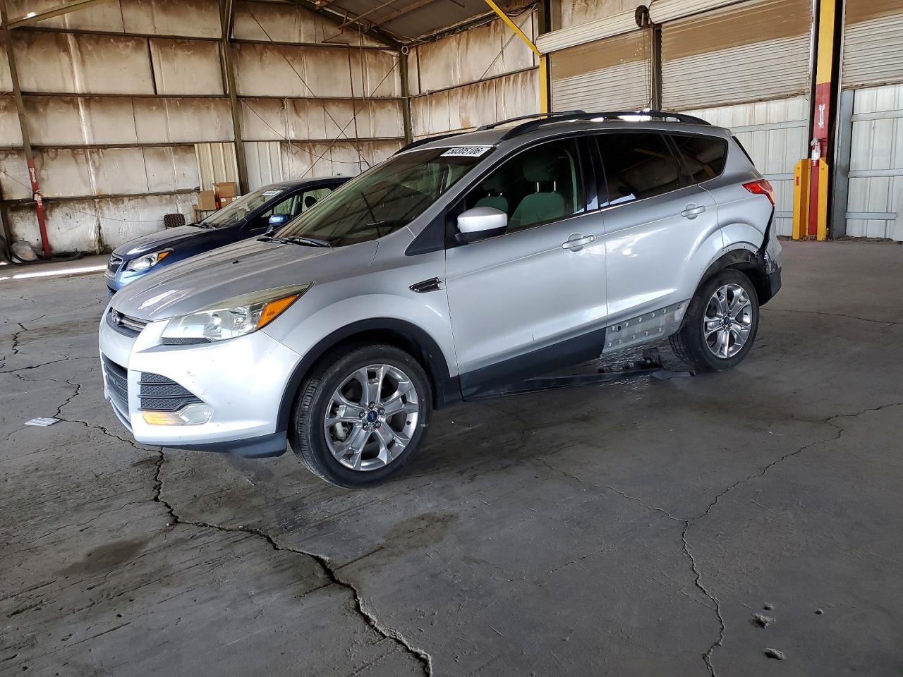 Salvage Ford Escape Image