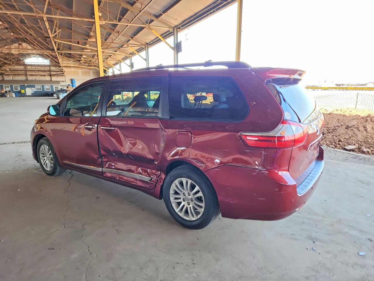 Toyota Sienna Xle 8-passenger
