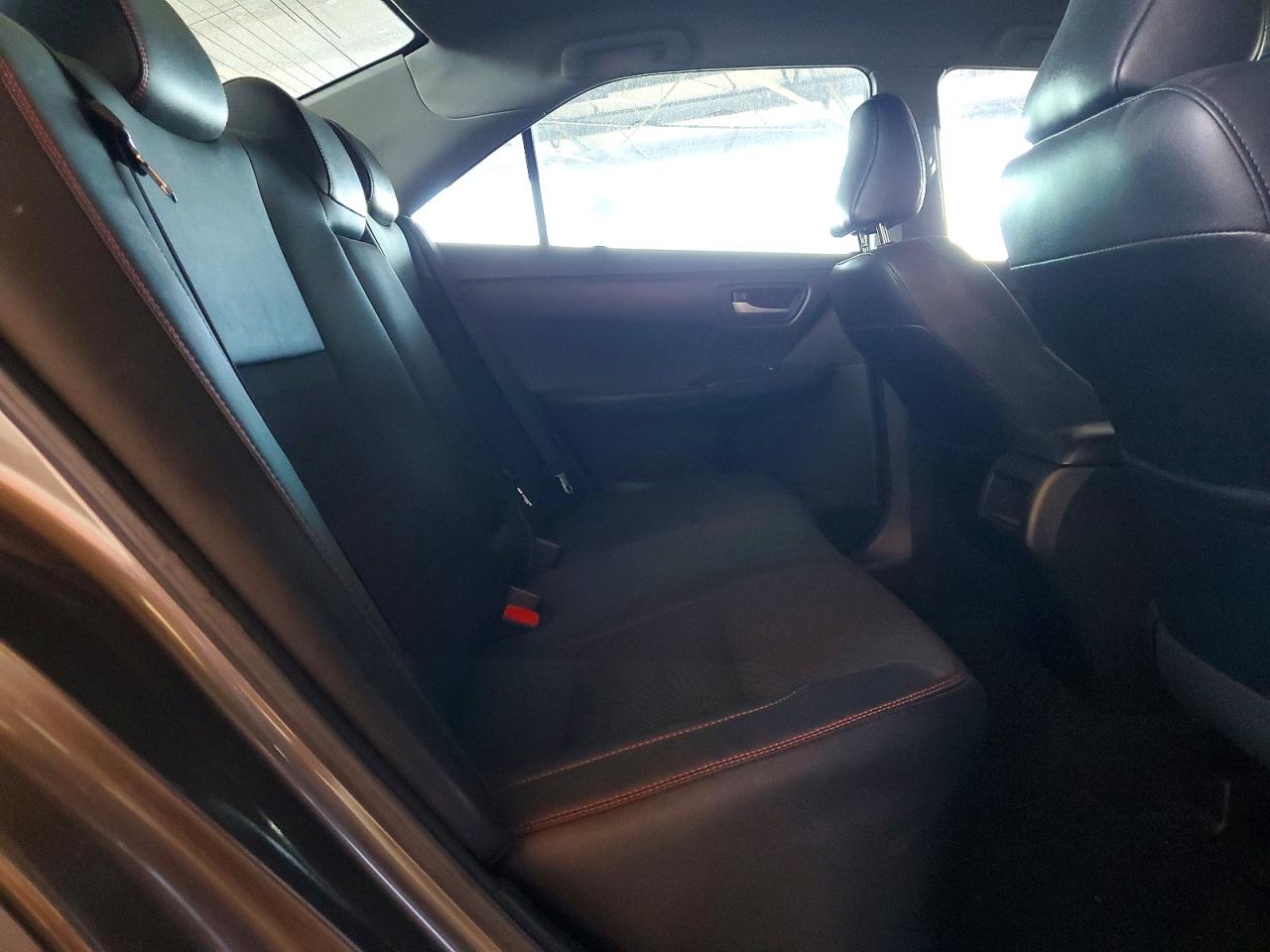 Toyota Camry Se