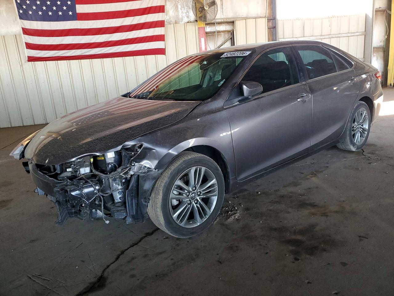 Salvage Toyota Camry Image