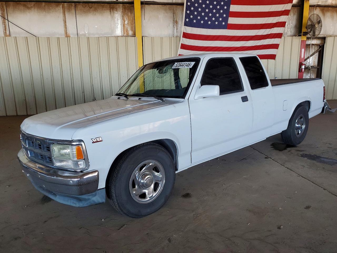 Salvage Dodge Dakota Image