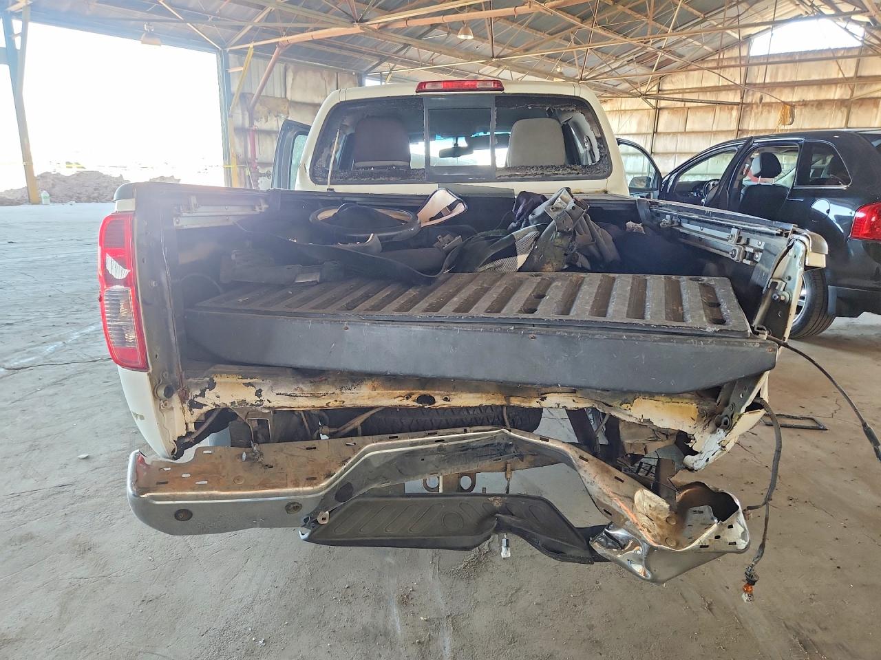 Nissan Frontier Sv