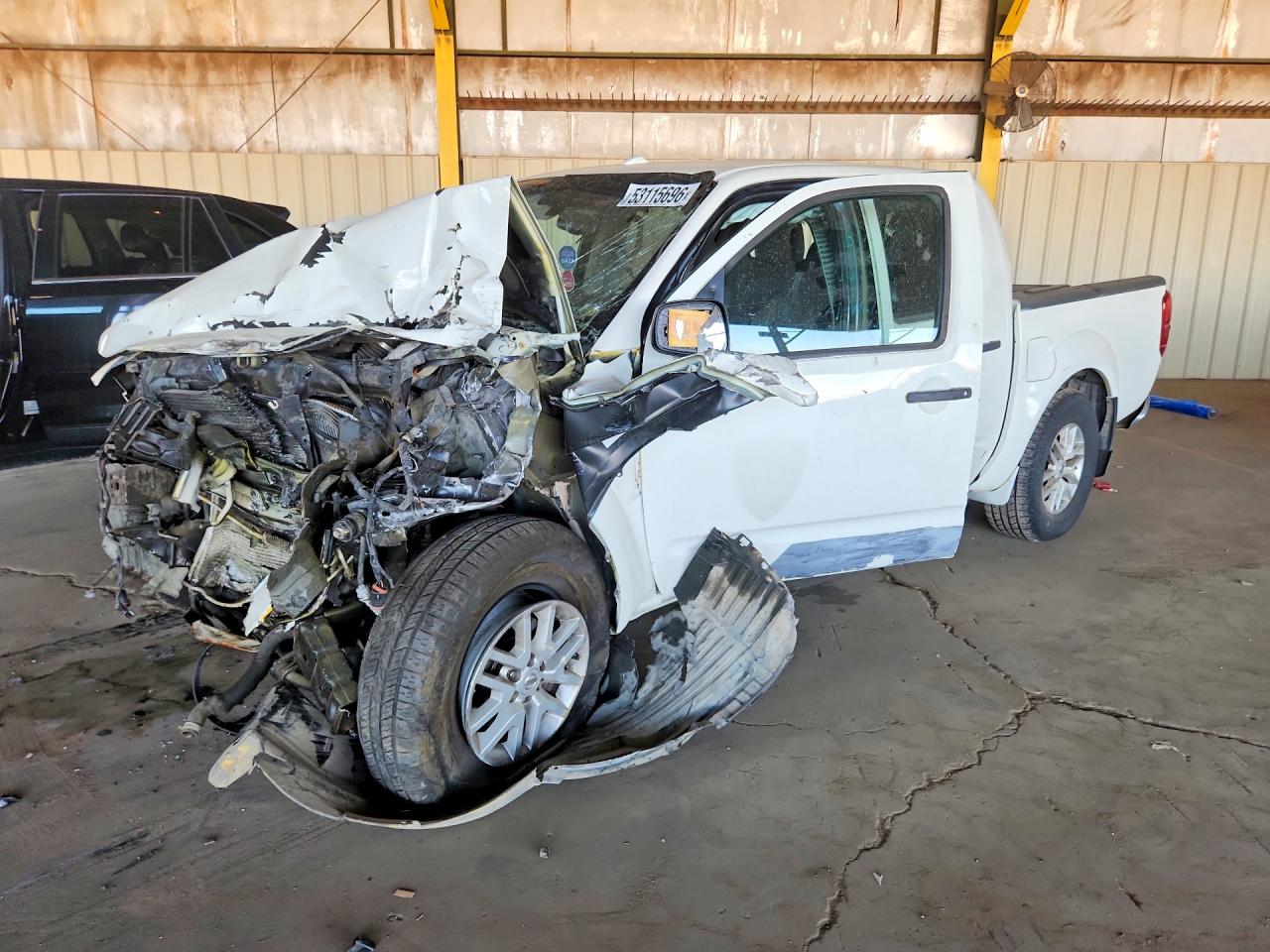 Salvage Nissan Frontier Image
