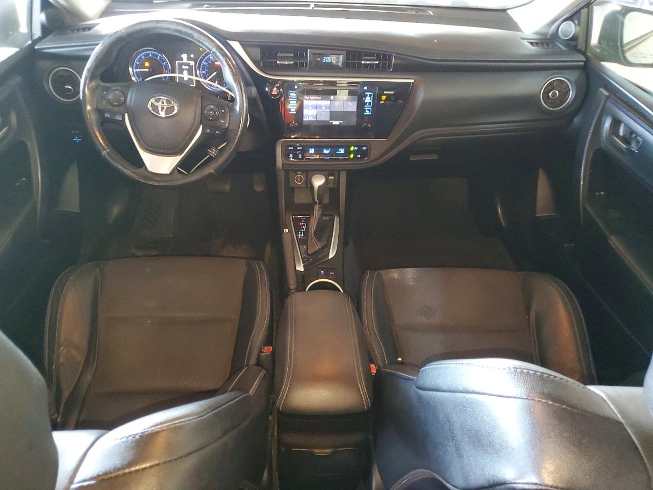Toyota Corolla Se