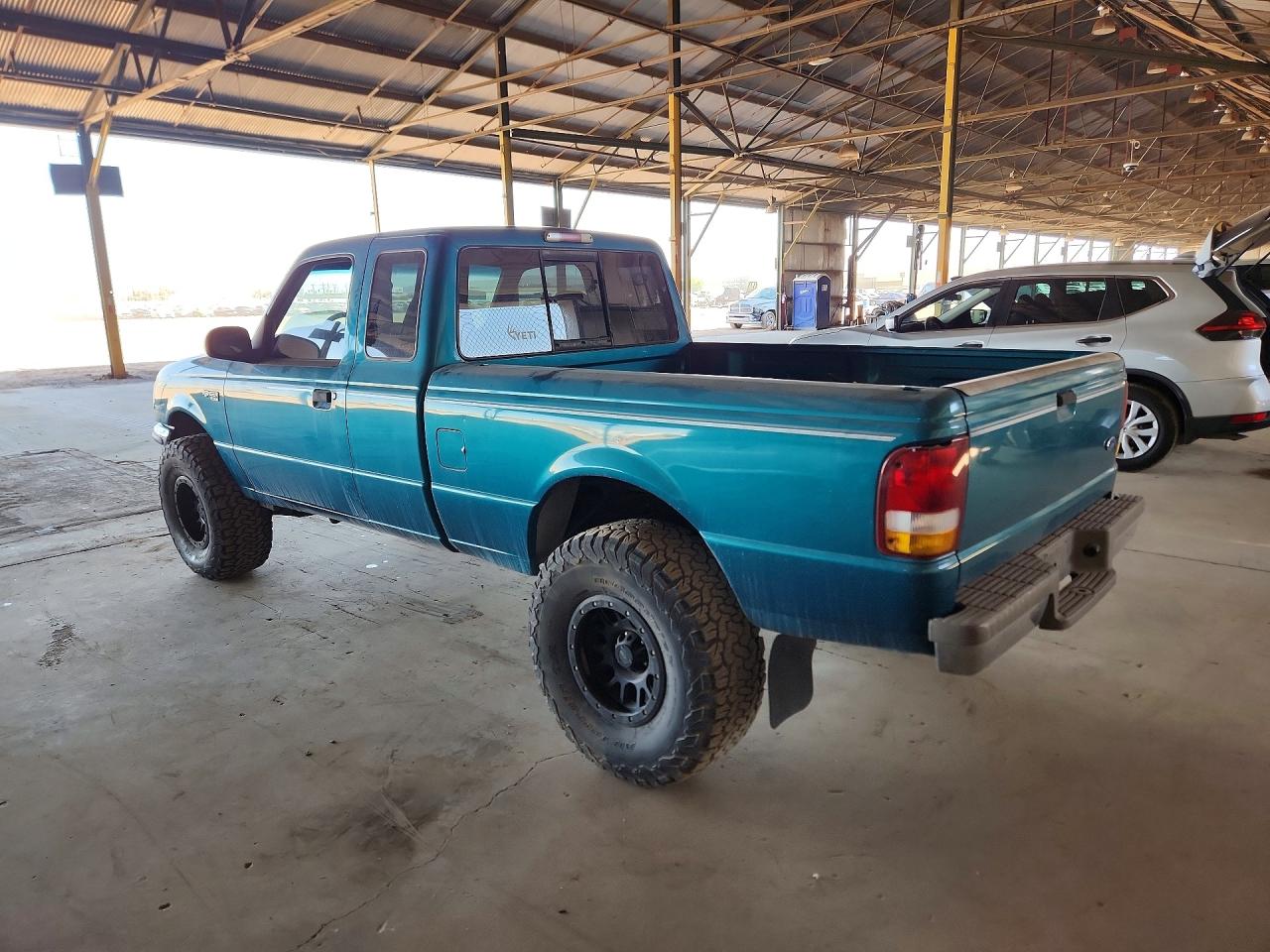 Ford Ranger Super Cab