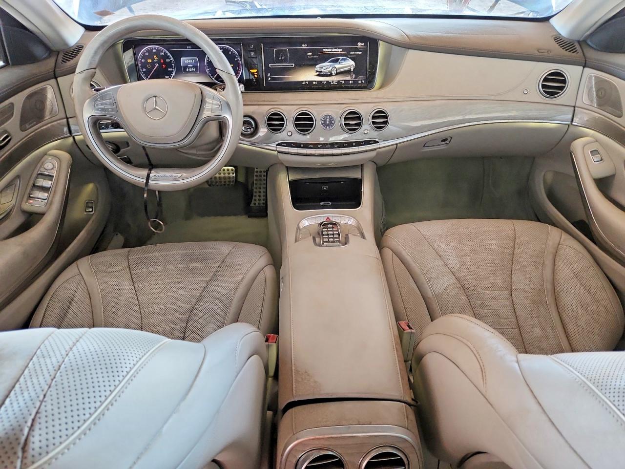 Mercedes-Benz S-Class 550