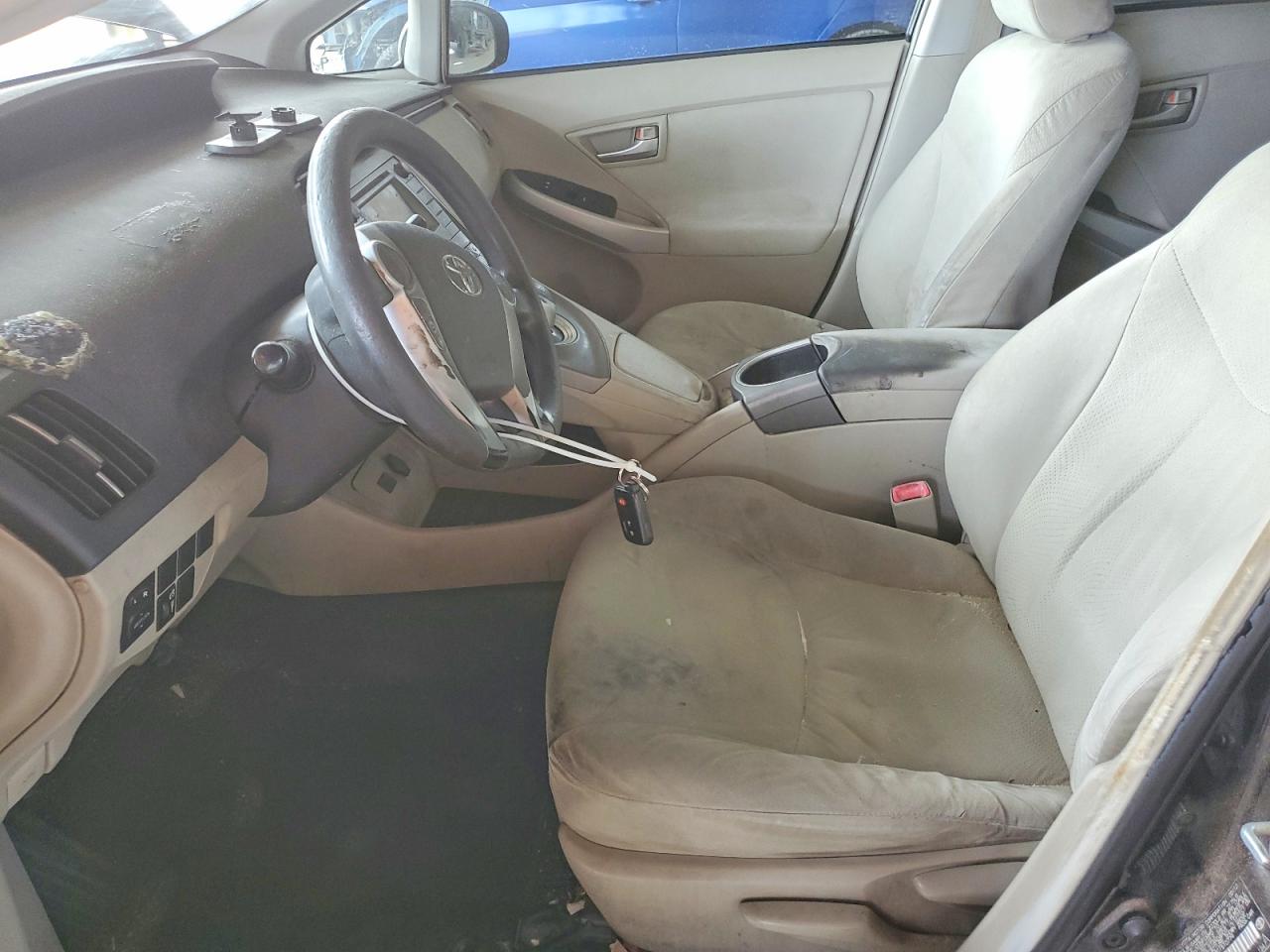 Toyota Prius Three