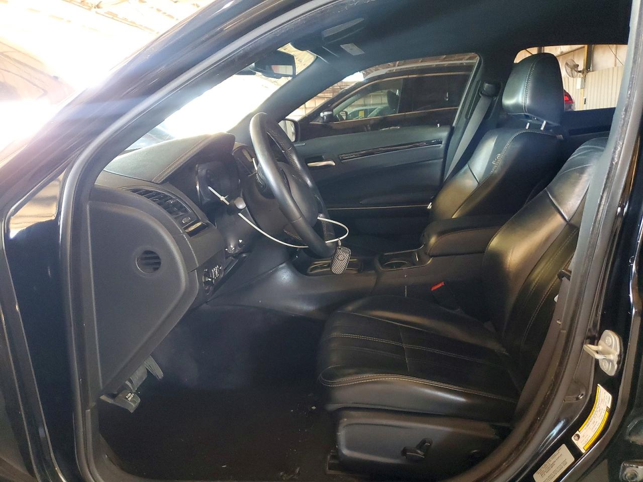 Chrysler 300 S