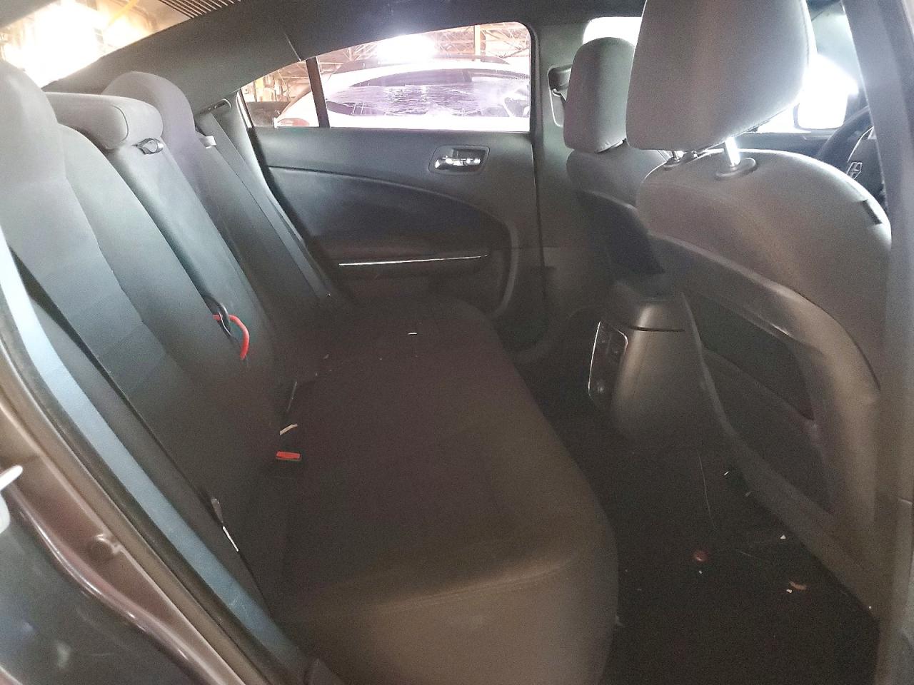 Dodge Charger Se