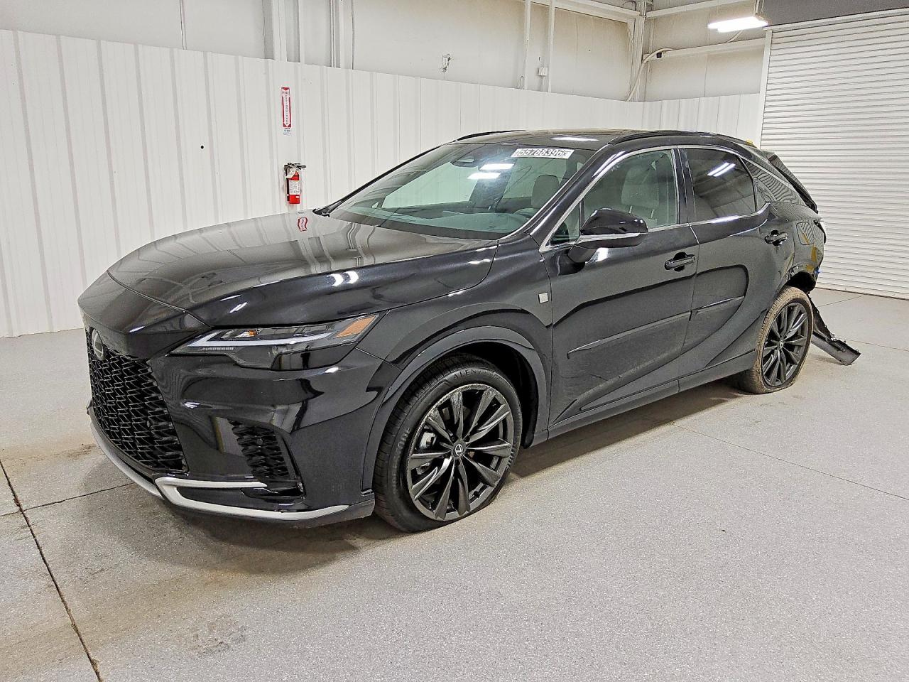 Salvage Lexus RX Image