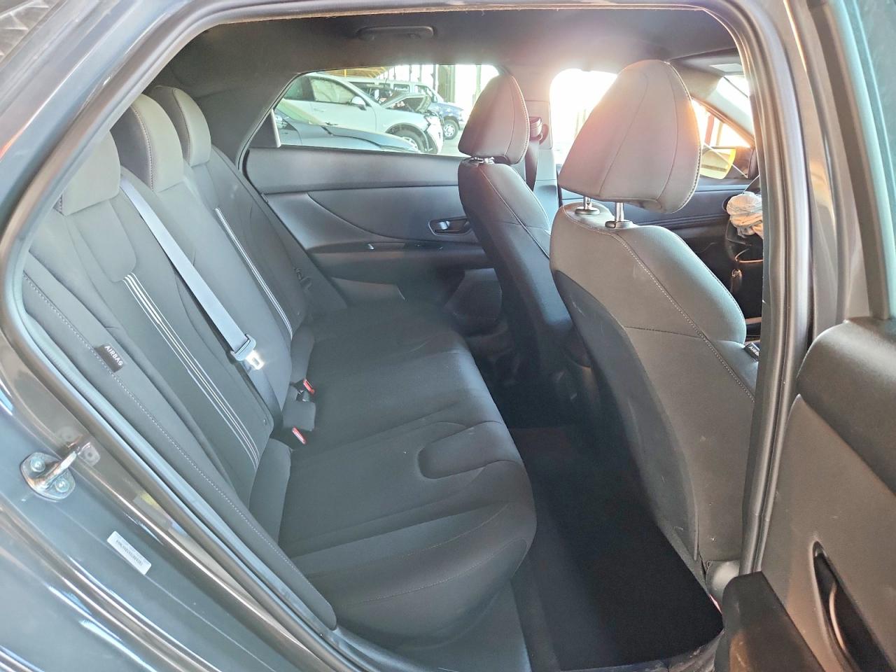 Hyundai ELANTRA Sel Sport