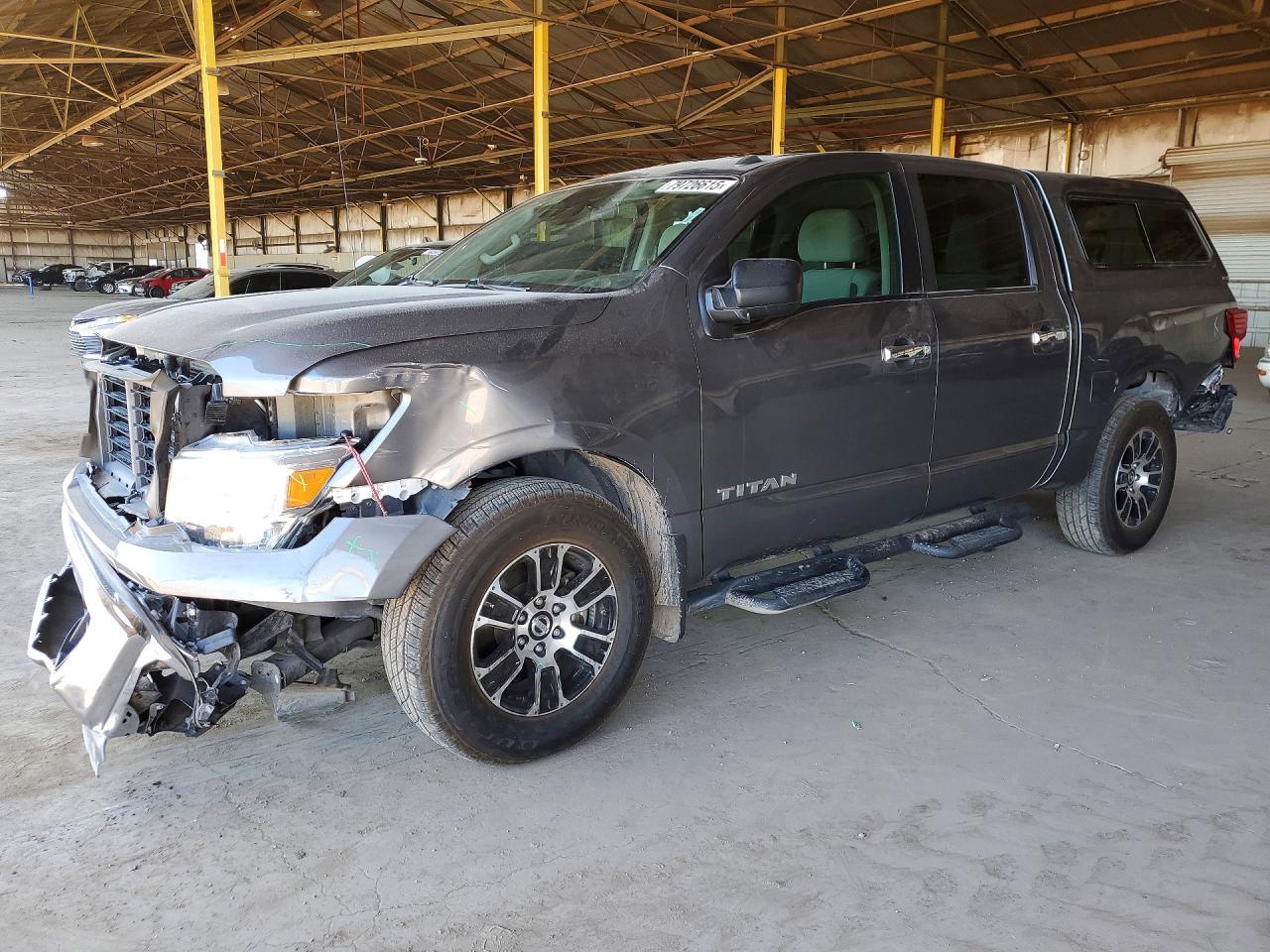 Salvage Nissan Titan Image