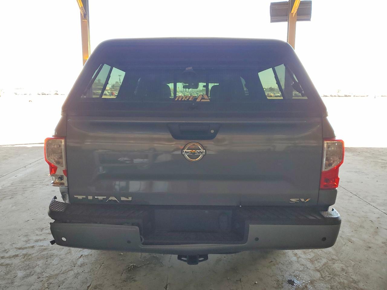 Nissan Titan Sv