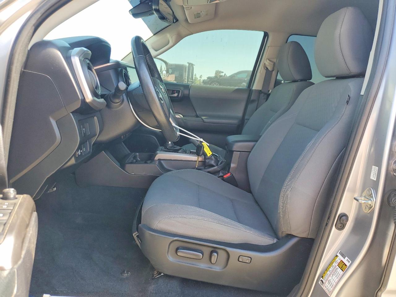 Toyota Tacoma Sr5 V6