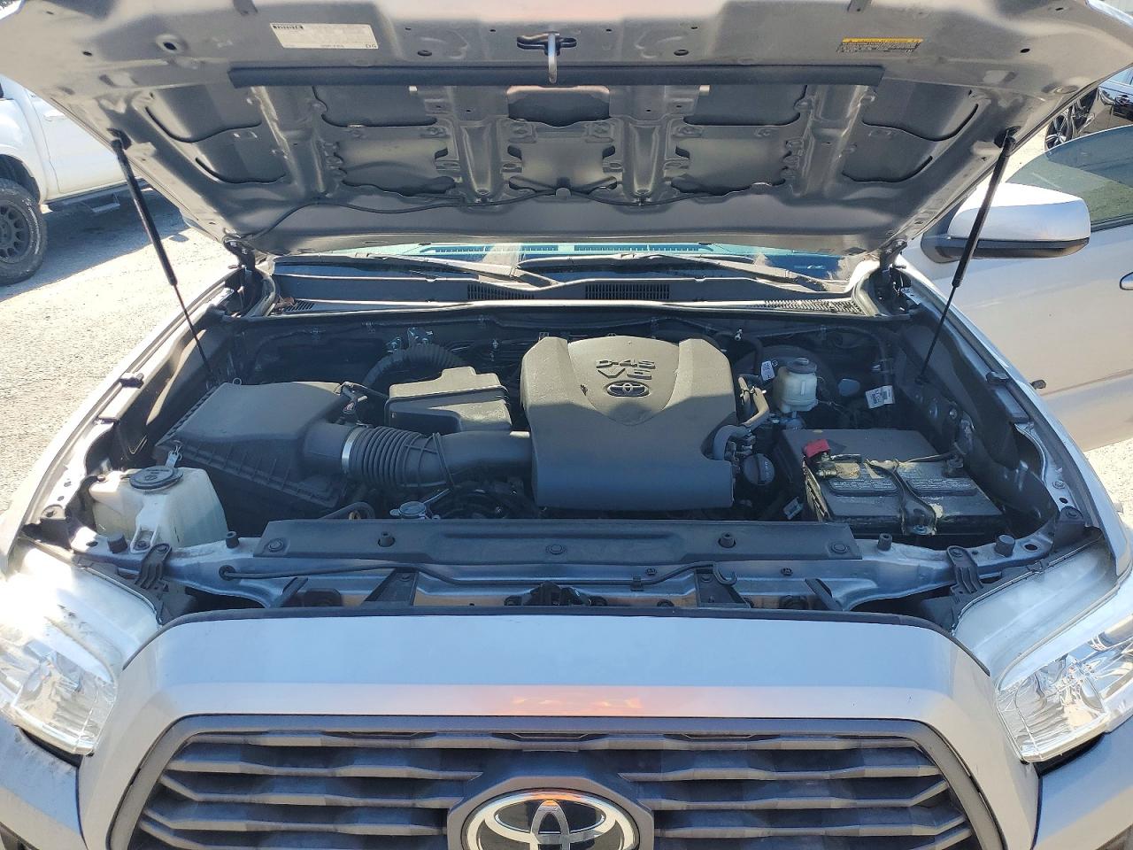 Toyota Tacoma Sr5 V6