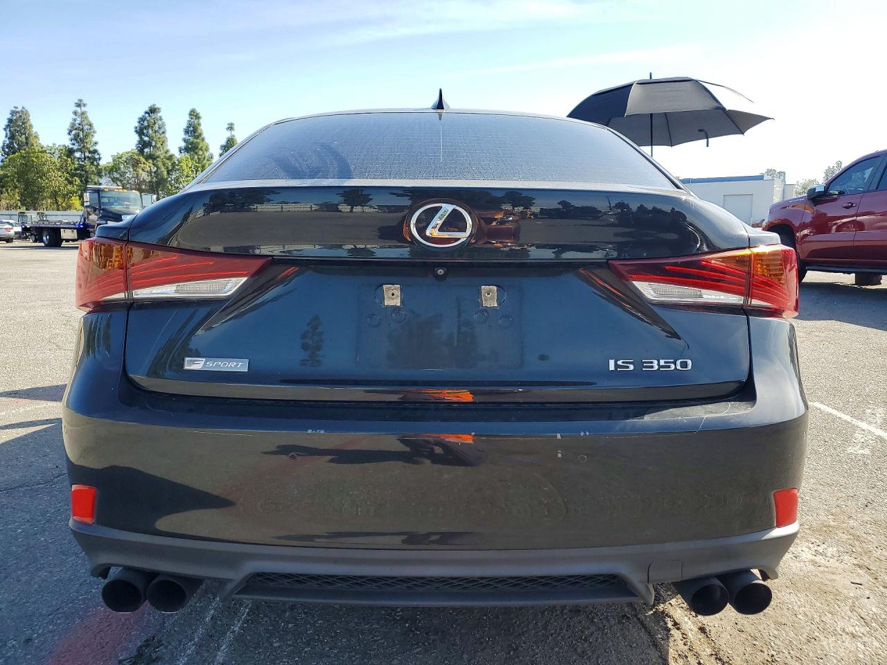 Lexus Is Base