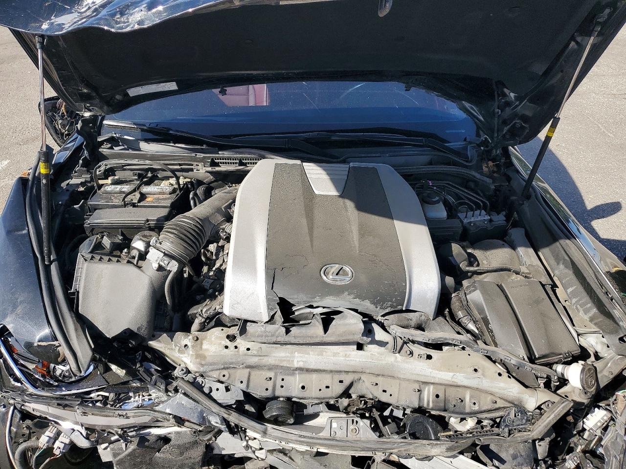 Lexus Is Base