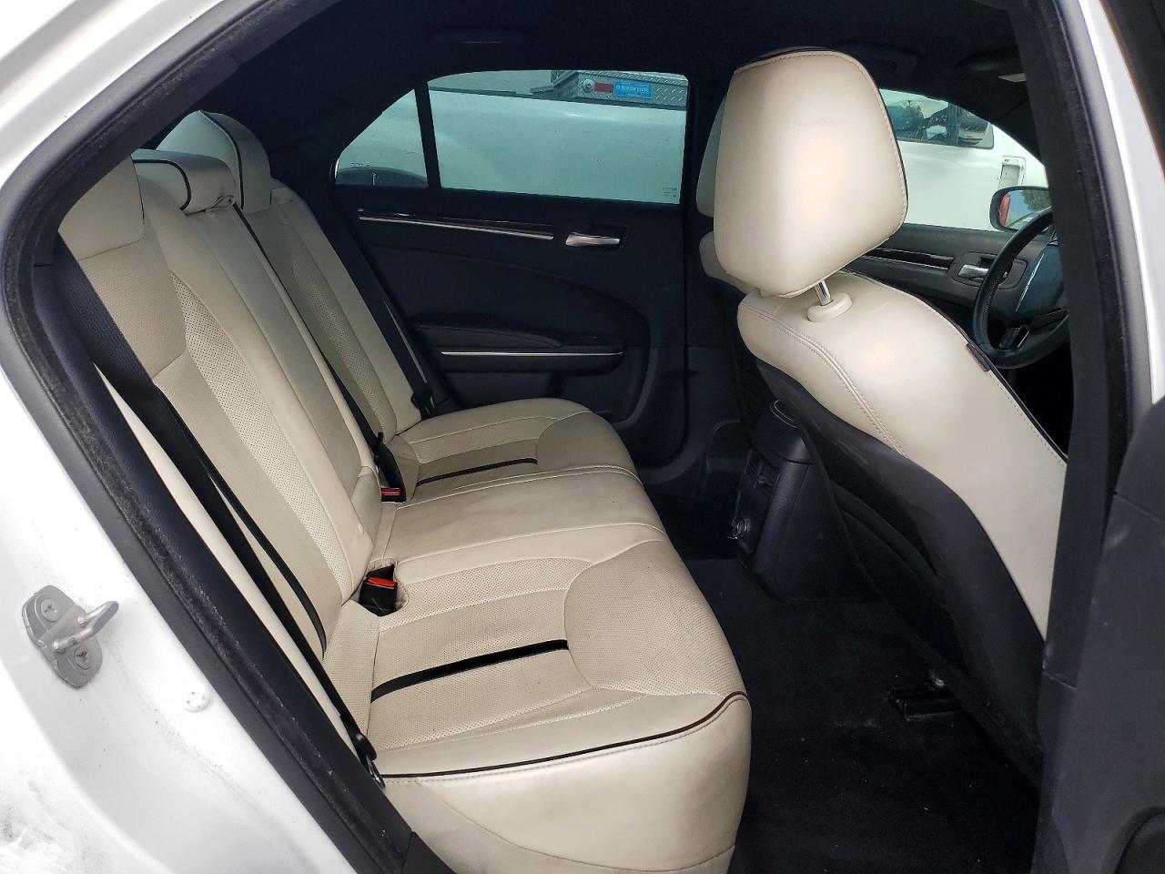 Chrysler 300 Base