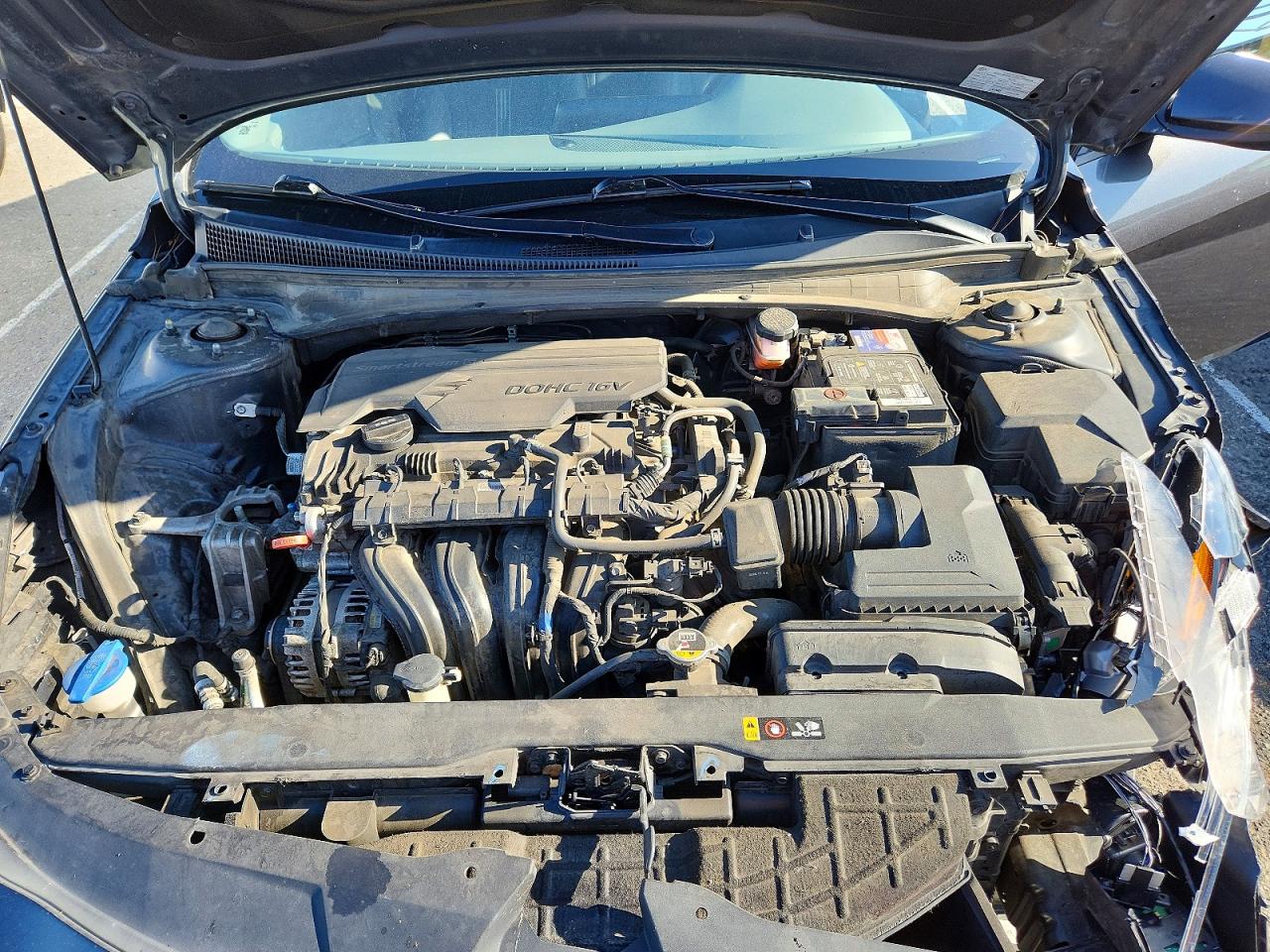 Hyundai ELANTRA Sel