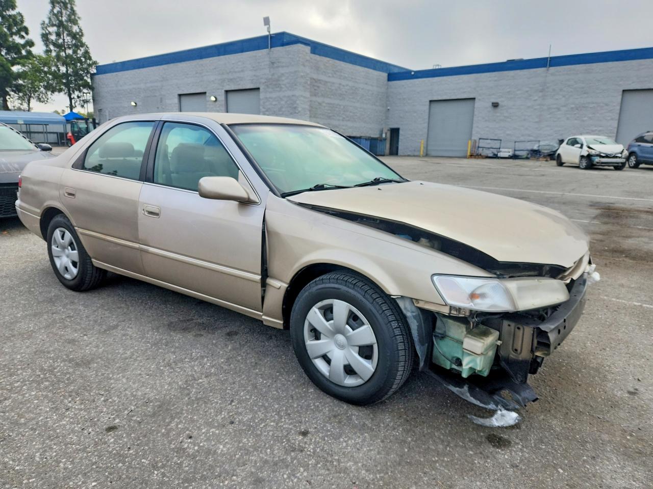 Toyota Camry Le V6