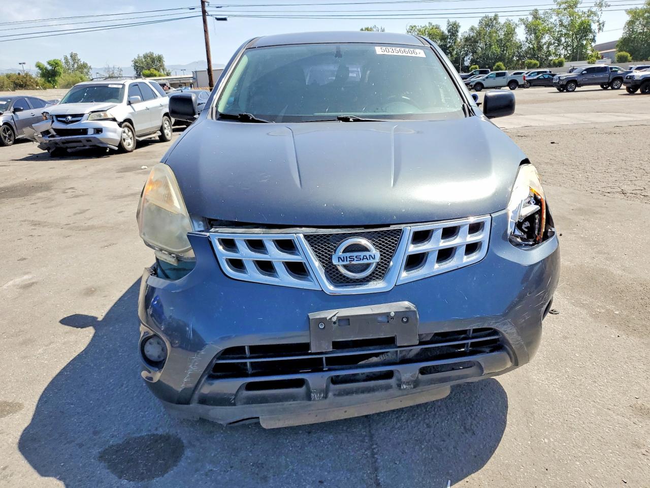 Nissan Rogue S