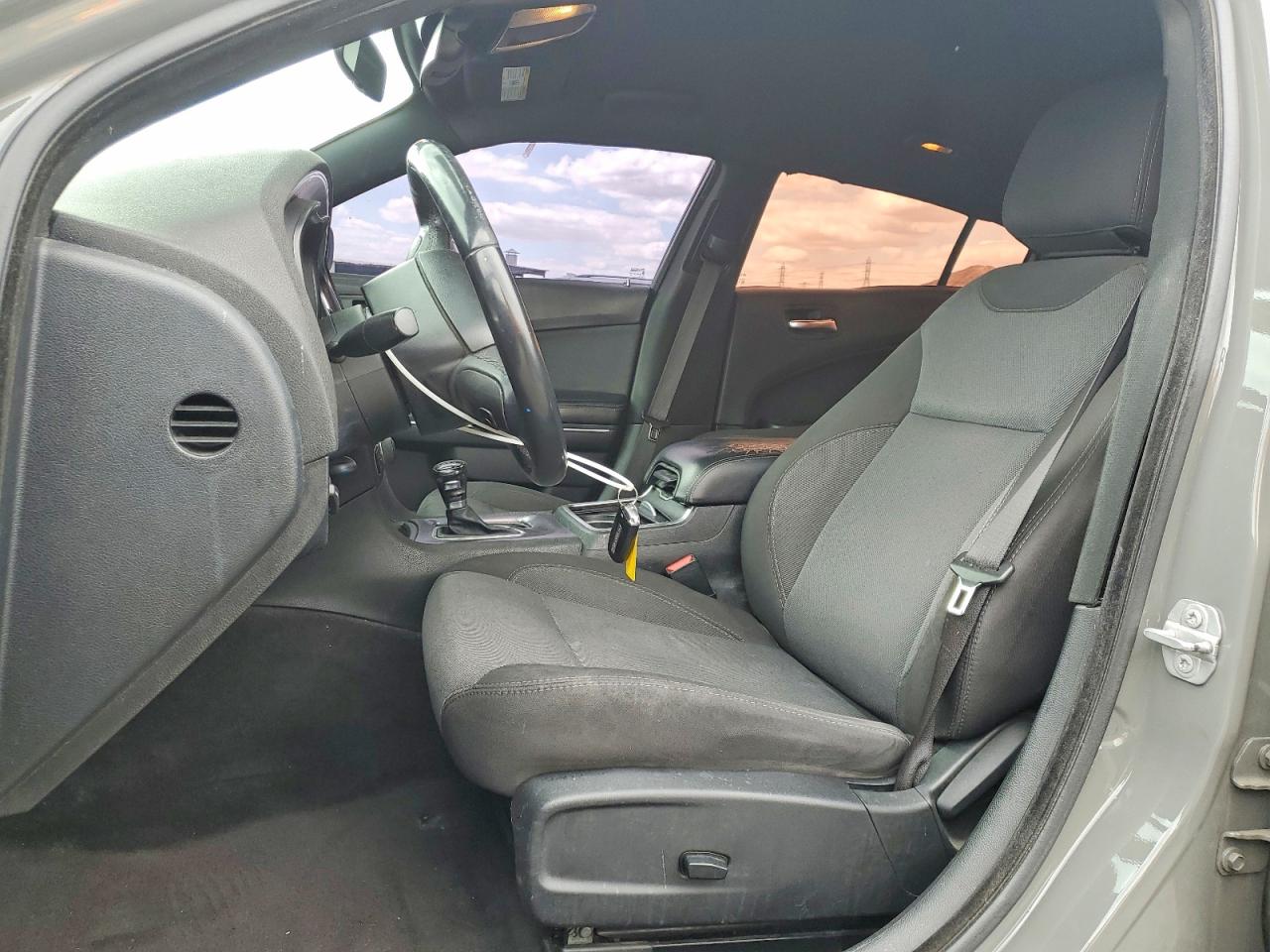 Dodge Charger Sxt